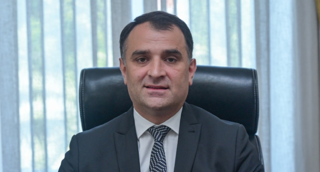 ბათუმის მერმა თანამდებობა დატოვა