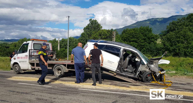 ავტოსაგზაო შემთხვევა აგარასთან _ არის მსხვერპლი