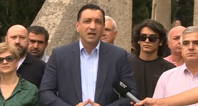 “მოვითხოვთ, ივანიშვილმა ბოდიში მოიხადოს” – ლევან ბეჟაშვილი