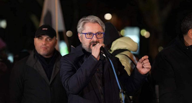 ნიკას თავისუფლება ევროპისთვის – მსვლელობის მონაწილეები პრეზიდენტის რეზიდენციასთან მივიდნენ