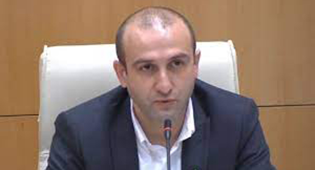 იაგო ხვიჩია – პრეზიდენტის მოწოდება მთავრობის მიმართ, ისეთია მგლის თავზე რომ სახარებას კითხულობენ