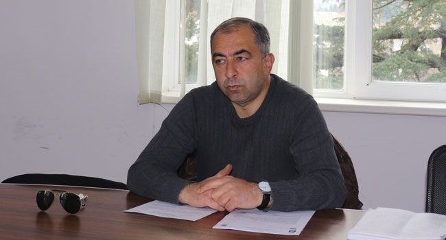 “აქცენტი გაკეთდა ქარიზმატიკაზე” – გოჩა ჯანაშია ენმ-ს არჩევნების შესახებ