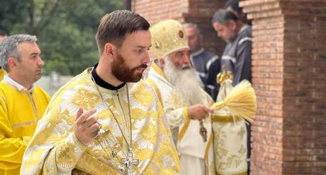 მეუფე საბამ სამტრედიაში წმინდა პანტელეიმონ მკურნალის ტაძარი აკურთხა