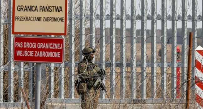 Politico: პოლონეთი რუსეთთან პოტენციური ომისთვის ემზადება