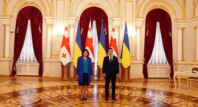 ვთხოვ, ვოლოდიმირ ზელენსკის, დააბრუნოს ელჩი – სალომე ზურაბიშვილი