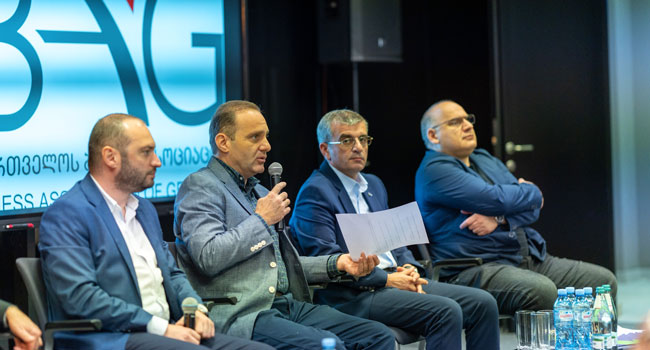 დეკლარაციებსა და საპენსიო შენატანებს შორის შეუსაბამობები- რა ითქვა შეხვედრაზე