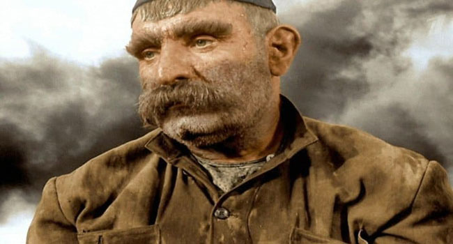 ატირებული სერგო ზაქარიაძე