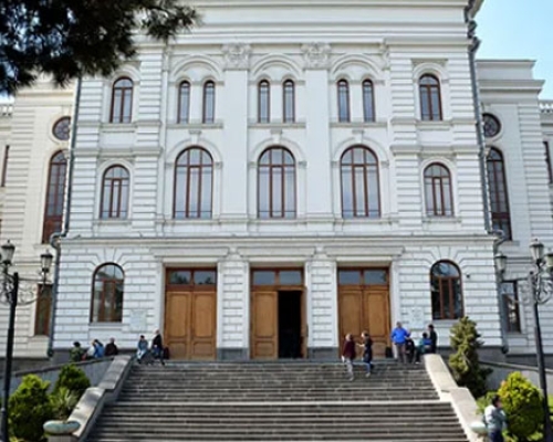 “მივმართავთ ჩვენს ლექტორებს, დადგნენ საკუთარი სტუდენტების გვერდით” _ თსუ-ს სტუდენტები