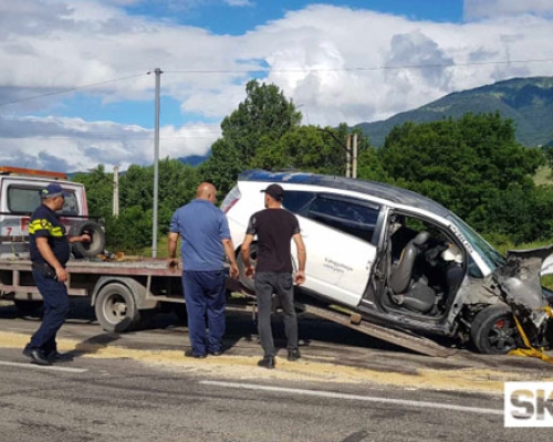ავტოსაგზაო შემთხვევა აგარასთან _ არის მსხვერპლი