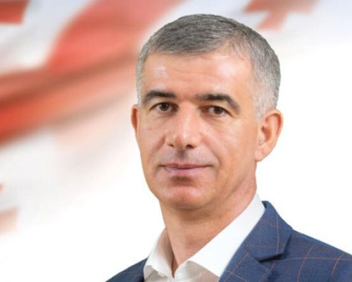 “ძმათაშორის ომს დაემსგავსა ეს მარაზმი!”- ბასიშვილი პოლისტსაბჭოს ტოვებს
