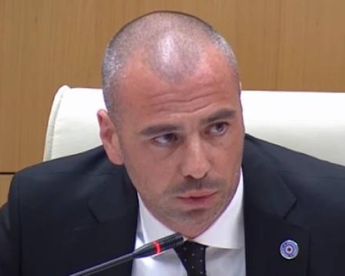 „დასაფიქრებელი იქნება“ – ამბობენ “ოცნებაში“ 9 აპრილის მემორიალთან მისვლაზე