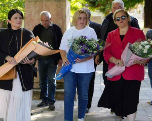 საქართველოს ეროვნული გმირის ზაზა დამენიას ხსოვნას გურიაში სახელმწიფო რწმუნებულის მოადგილეებმა პატივი მიაგეს