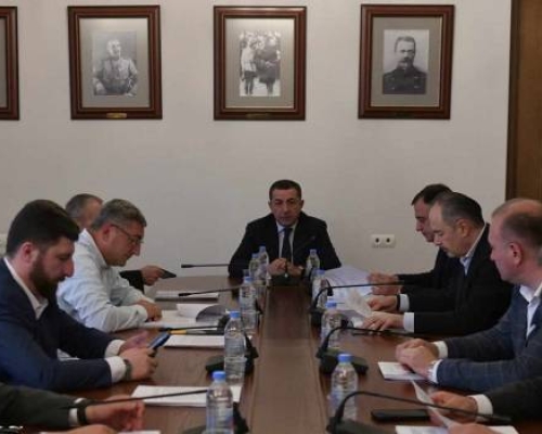 კომიტეტმა „იარაღის შესახებ” კანონპროექტს მხარი დაუჭირა
