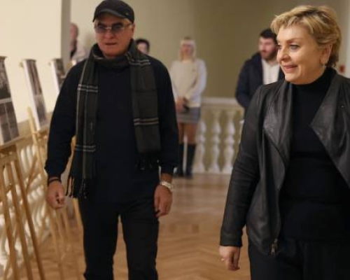 კულტურის მინისტრი ოზურგეთის თეატრს ეწვია